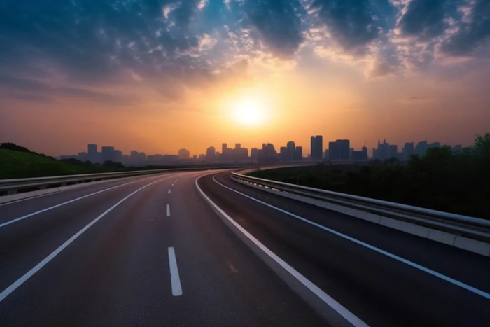 又是2臺(tái)！叒是首都！徐工兩米銑刨機(jī)現(xiàn)身京哈高速