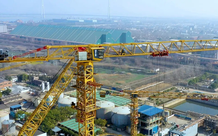 雙塔聚力 | 徐工塔機奮戰石化標桿工程