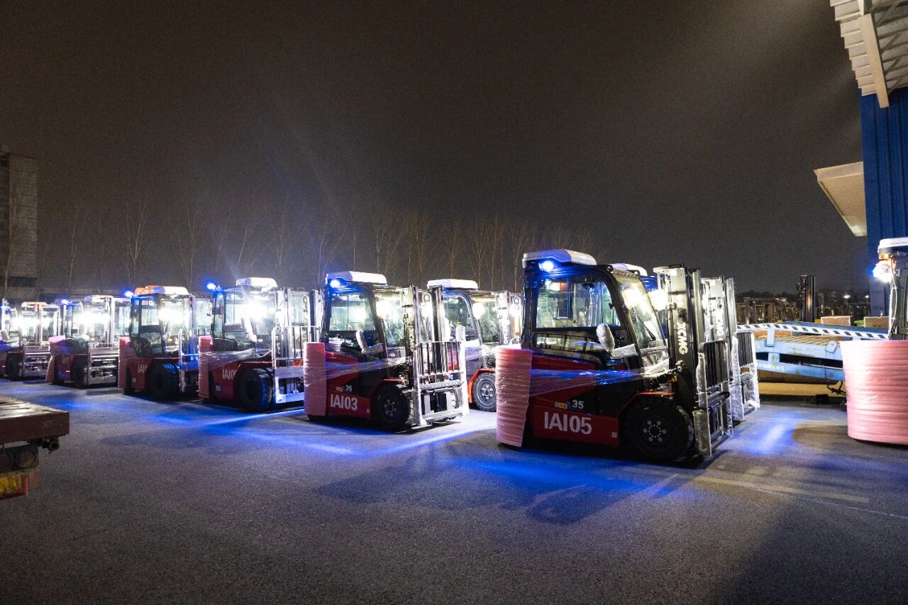 徐工高端定制叉車，場景化方案精準適配印尼